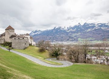 liechtenstein/ruggell-region/attraction/vaduz-castle