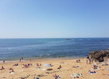 portugal/guimaraes/attraction/praia-dos-ingleses