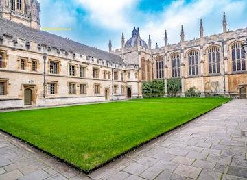 united-kingdom/oxford/attraction/all-souls-college
