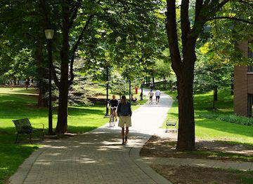 canada/golden-horseshoe/attraction/philosopher-s-walk