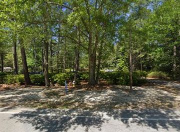 south-carolina/summerville/attraction/for-wind-and-waves-sculpture-in-the-south