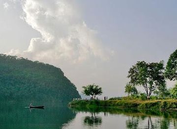nepal/pokhara/attraction/basundhara-park