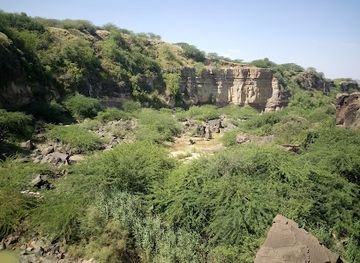 india/kutch/attraction/palar-dhuna-waterfall