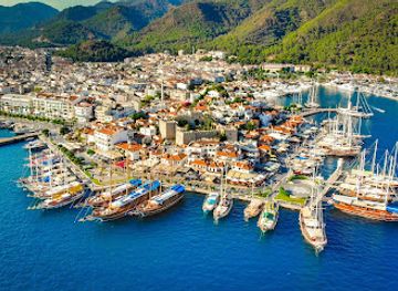 turkiye/marmaris/armutalan/attraction/ataturk-heykeli
