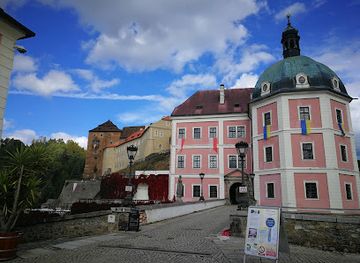 czechia/west-bohemia/attraction/state-castle-becov