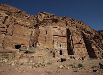 jordan/ma-an/attraction/silk-tomb