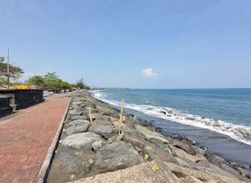 indonesia/bali/attraction/lebih-beach