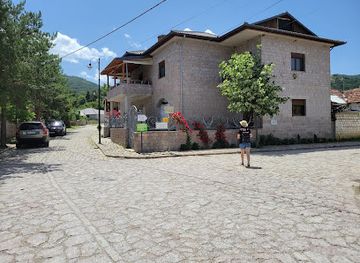 albania/skrapar/attraction/voskopoja