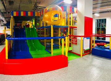 california/daly-city/attraction/peek-a-boo-factory