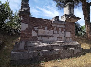 italy/via-francigena/attraction/sepolcro-di-tiberio-claudio-secondo-filippiano