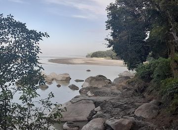 india/kaziranga-national-park/attraction/silghat-picnic-ground