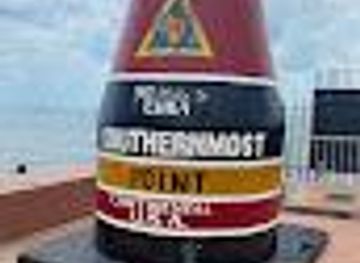 florida/key-west/attraction/90-miles-to-cuba-marker