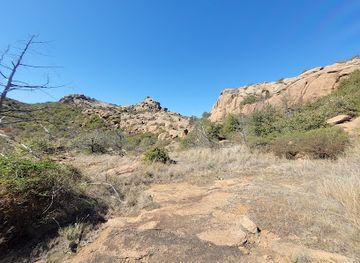oklahoma/wichita-mountains-wildlife-refuge/attraction/window-of-the-wichitas