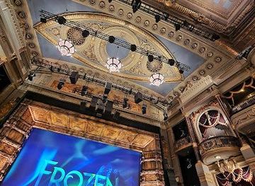 united-kingdom/windsor/attraction/theatre-royal-drury-lane