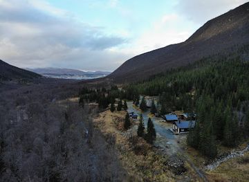 norway/tromso/attraction/the-guys-in-the-woods