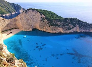 greece/ionian-islands/attraction/jaro-zante-przewodnik-wycieczek-po-zakynthos-i-kefalonii-autor-nowego-przewodnika-pascal-po-zakynthos