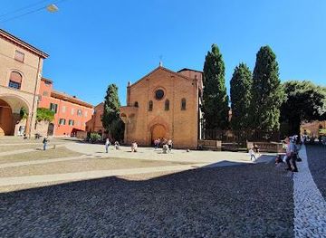 italy/bologna/attraction/via-santo-stefano