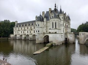 france/tours/attraction/tourist-office-of-chenonceaux