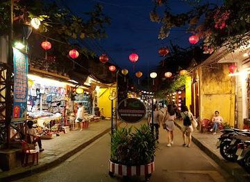 vietnam/da-nang/attraction/tran-phu