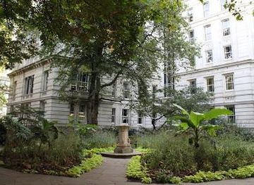 united-kingdom/london/attraction/postman-s-park