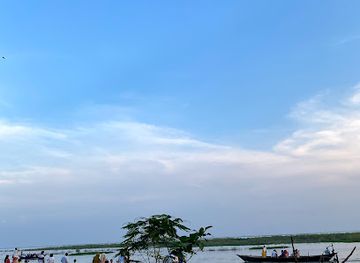 bangladesh/rajshahi/attraction/alupotti-padma-river-bank