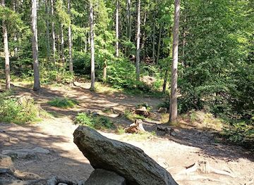 poland/karkonosze-mountains/attraction/monument-mountain-king-karkonosz