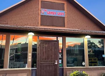 new-mexico/albuquerque/attraction/the-candy-lady