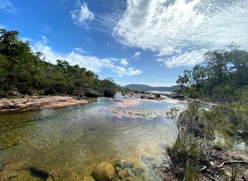 australia/hinchinbrook-island/attraction/zoe-falls