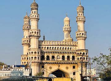 india/hyderabad/charminar/attraction/makkah-masjid