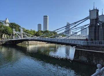 singapore/sentosa/attraction/cavenagh-bridge