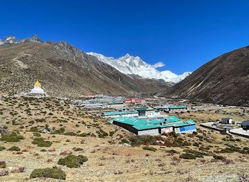nepal/himalayan/attraction/himalayan-friends-trekking