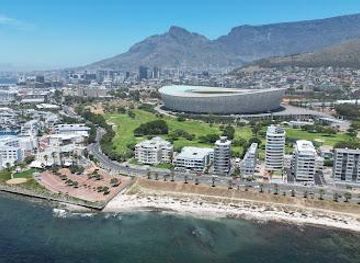 south-africa/cape-town/attraction/mouille-point-beach