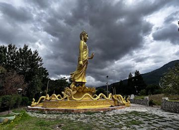 bhutan/wangdue-phodrang/attraction/centenary-park
