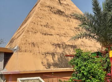 bangladesh/dhaka-division/attraction/rajmoni-pyramid