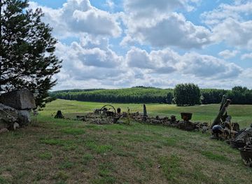 lithuania/suvalkija/attraction/jotvingiu-kiemas-pietu-lietuvos-buities-ir-akmenu-muziejus