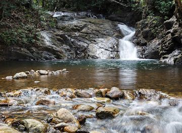 philippines/mimaropa/attraction/lambingan-falls