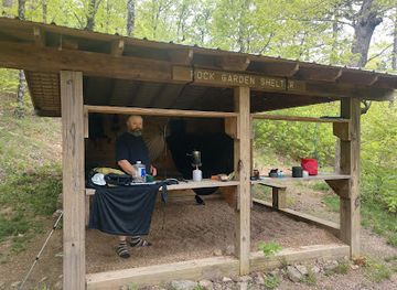 oklahoma/talimena-scenic-byway/attraction/rock-garden-shelter