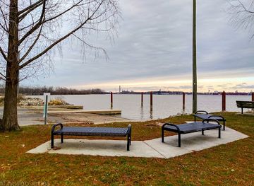 ohio/maumee-bay-state-park/attraction/cullen-park