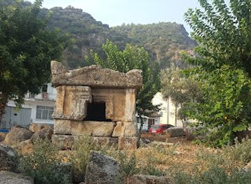 turkiye/lycia/attraction/ancient-tomb