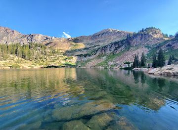 utah/snowbird/attraction/cecret-lake-trail
