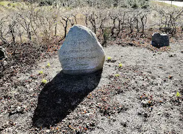 Genforeningssten i Saltø Skov