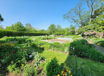 canada/toronto/yorkville/attraction/spadina-museum