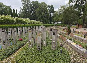 finland/espoo/attraction/hietaniemi-cemetery