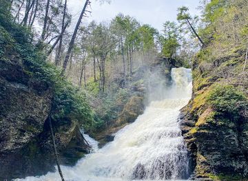delaware/the-delaware-water-gap/attraction/dingmans-falls-visitor-center