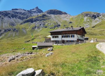 italy/val-venosta/attraction/sesvennahutte