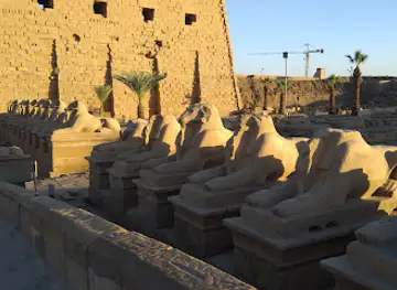 Avenue of the Rams