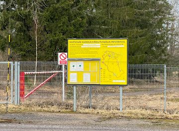 estonia/laane-county/attraction/kaitsevae-klooga-harjutusvalja-infotahvel