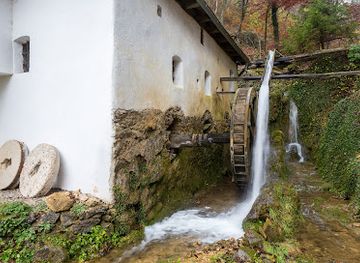 slovenia/velenje/attraction/ucna-pot-skrata-bisera