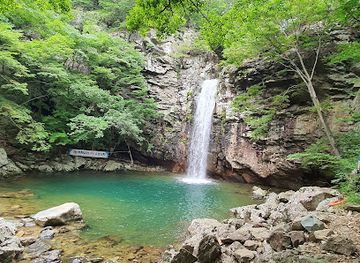 south-korea/ulsan/attraction/paraeso-waterfall