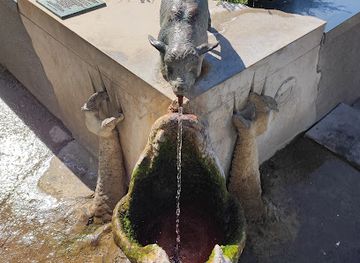 hungary/szombathely/attraction/sarkanyos-szokokut